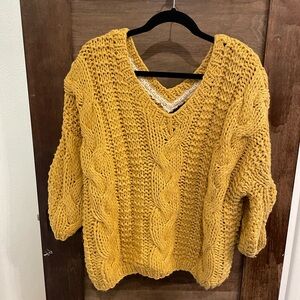 Vici sweater